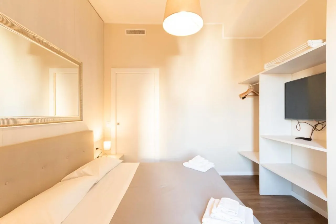 Via Torino Apartment 1 Milano 0*,  Italien