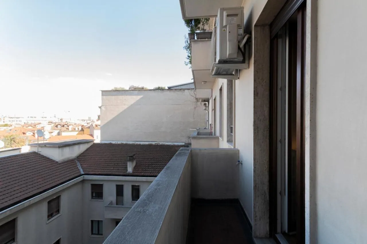Via Torino Apartment 1 Milano 0*,  Italien