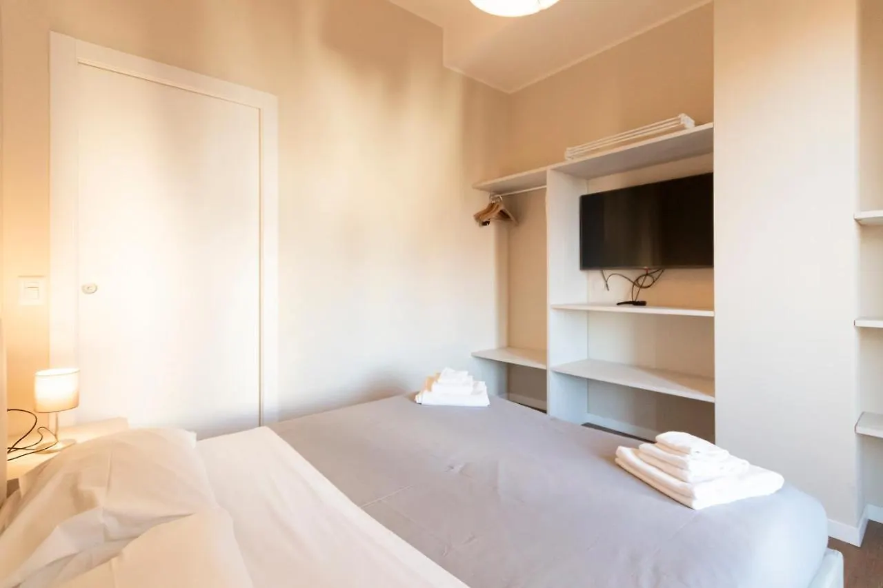 Via Torino Apartment 1 Μιλάνο 0*,  Ιταλία
